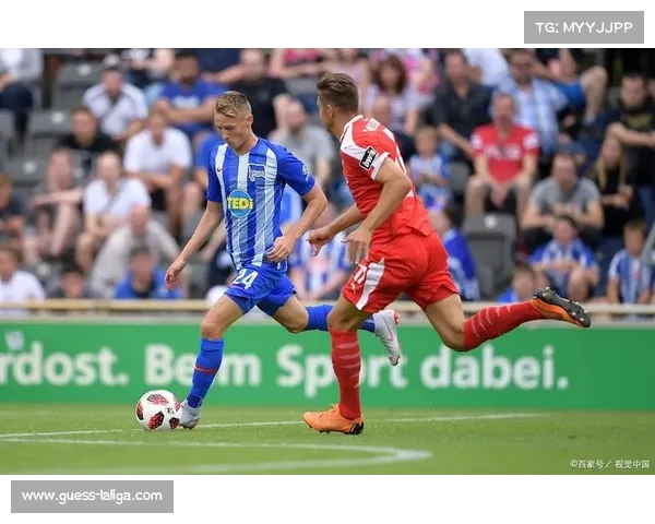 汉堡2-1海登海姆，2688天后德甲首胜引爆球迷狂欢